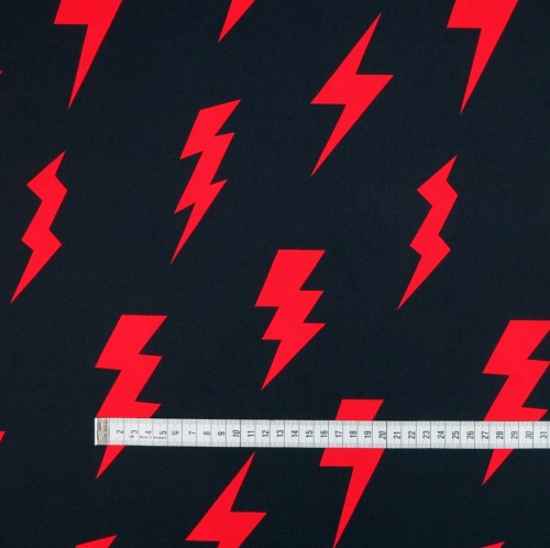 TKANINA WODOODPORNA czerwone błyskawice na czarnym