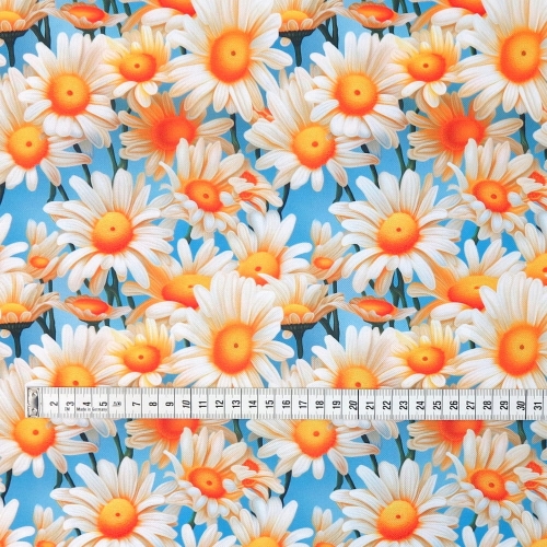 TKANINA WODOODPORNA Stokrotki na błękitnym