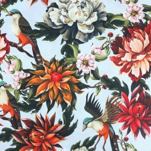 OD RĘKI - TKANINA WODOODPORNA Ptaki i piwonie na jasnobłękitnym