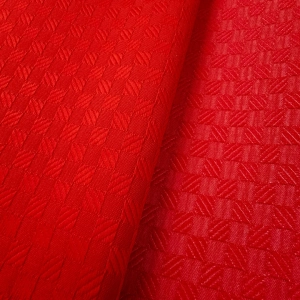 ŻAKARD WODOODPORNY Kwadraciki 3D małe czerwony