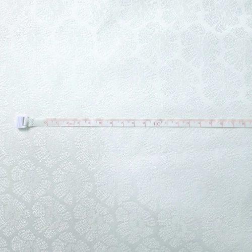 ŻAKARD WODOODPORNY Kwiaty 3D złamana biel