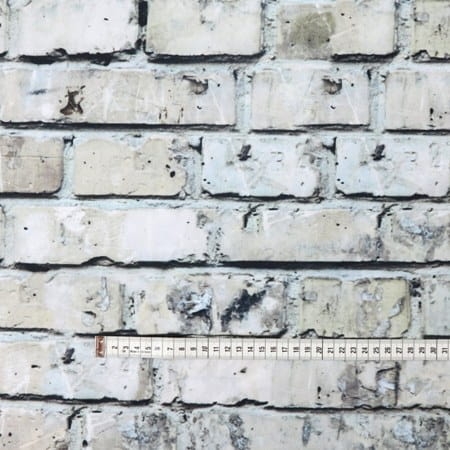 ceglana ściana miarka.JPG