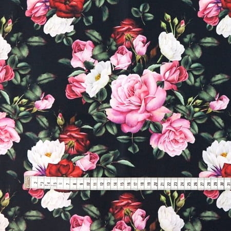 TKANINA WODOODPORNA Róże na czarnym tle