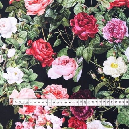 róże w liściach3.JPG